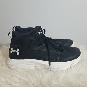 Under Armour Womens Jet Mid Black Basketball Sneakers